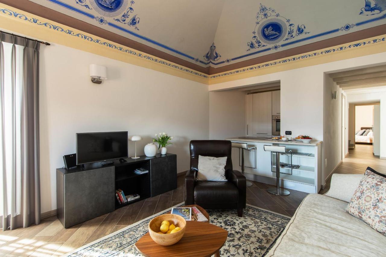 Casa Castellino - Menaggio By Lovecomo מראה חיצוני תמונה